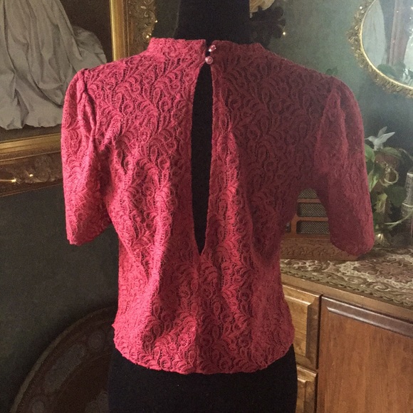 Lace top - Picture 2 of 3